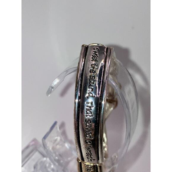 NWOT! Two-Tone Angel Wing Amazing Grace Prayer Stretch 2 5/8" Bracelet! - Picture 4 of 8